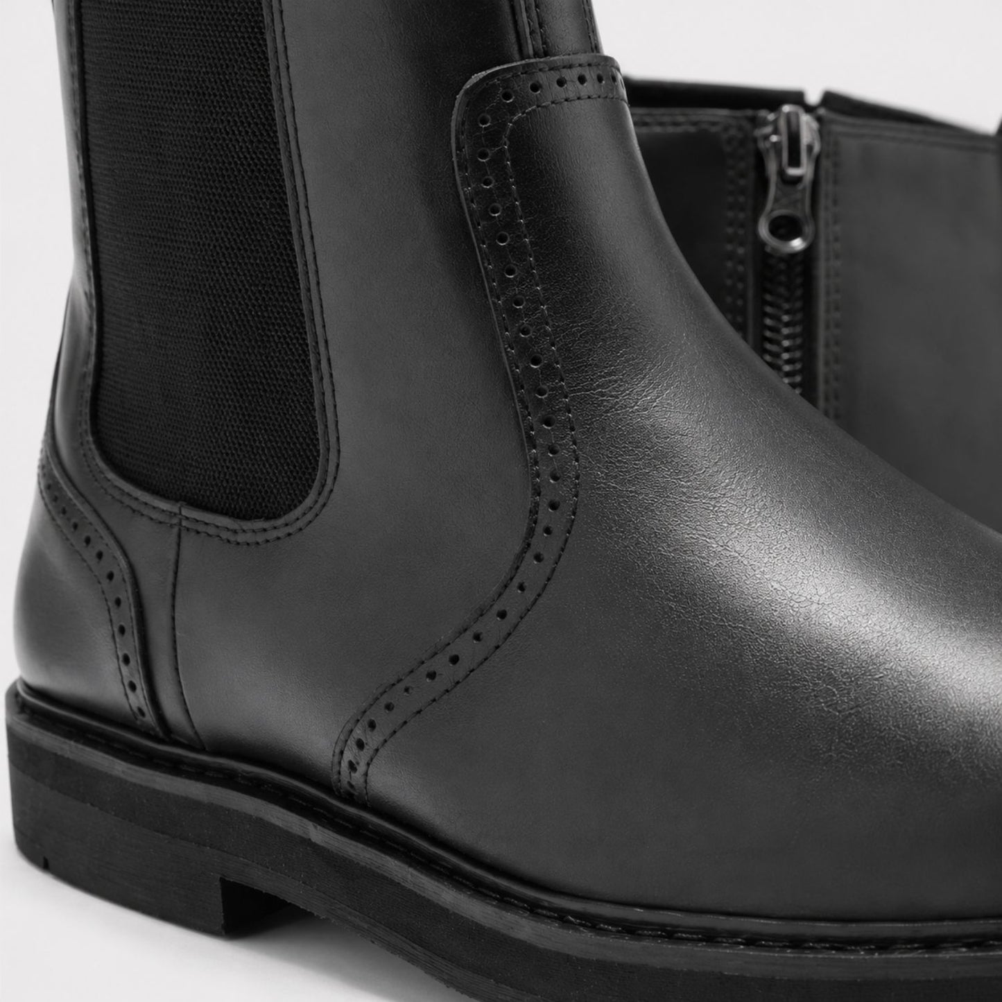 Heritage Suede Chelsea Boots | Revangiol