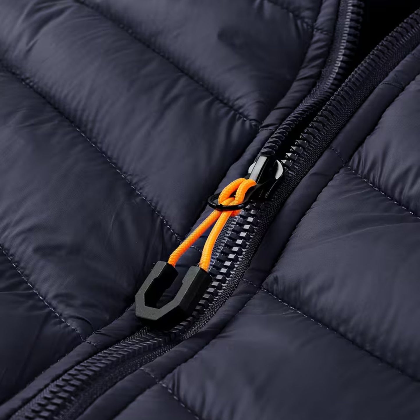 Lightweight Hooded Puffer Jacket | Revangiol