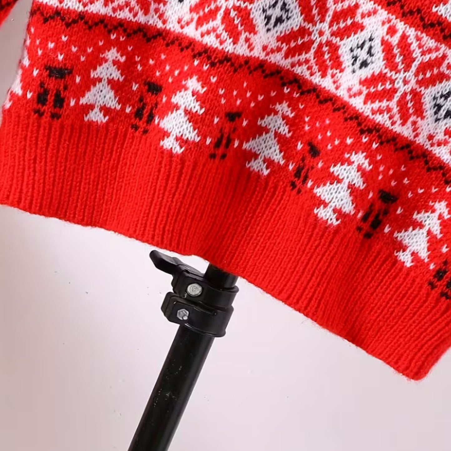 Classic Reindeer Christmas Sweater | Revangiol