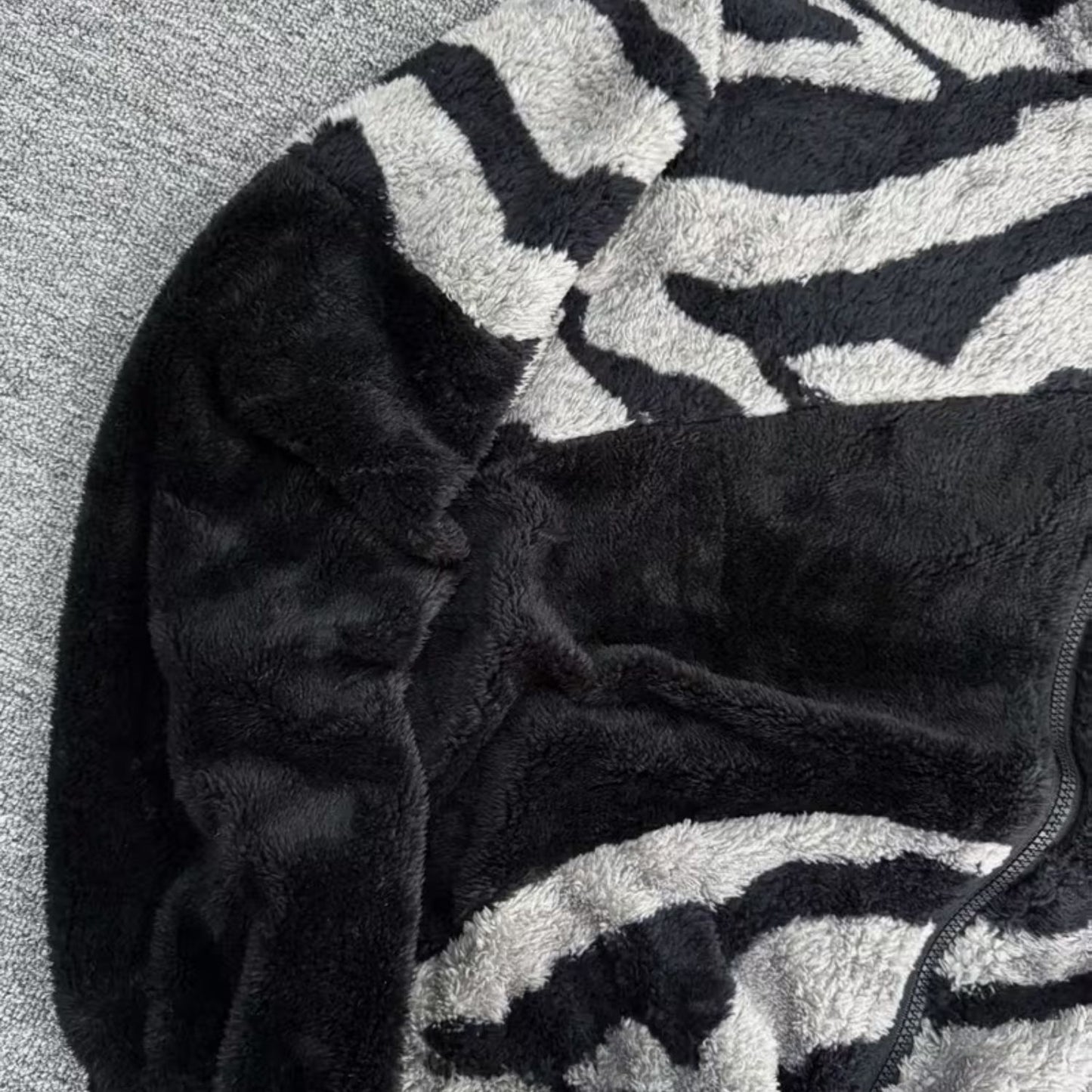 Zebra Print Faux Fur Jacket | Revangiol