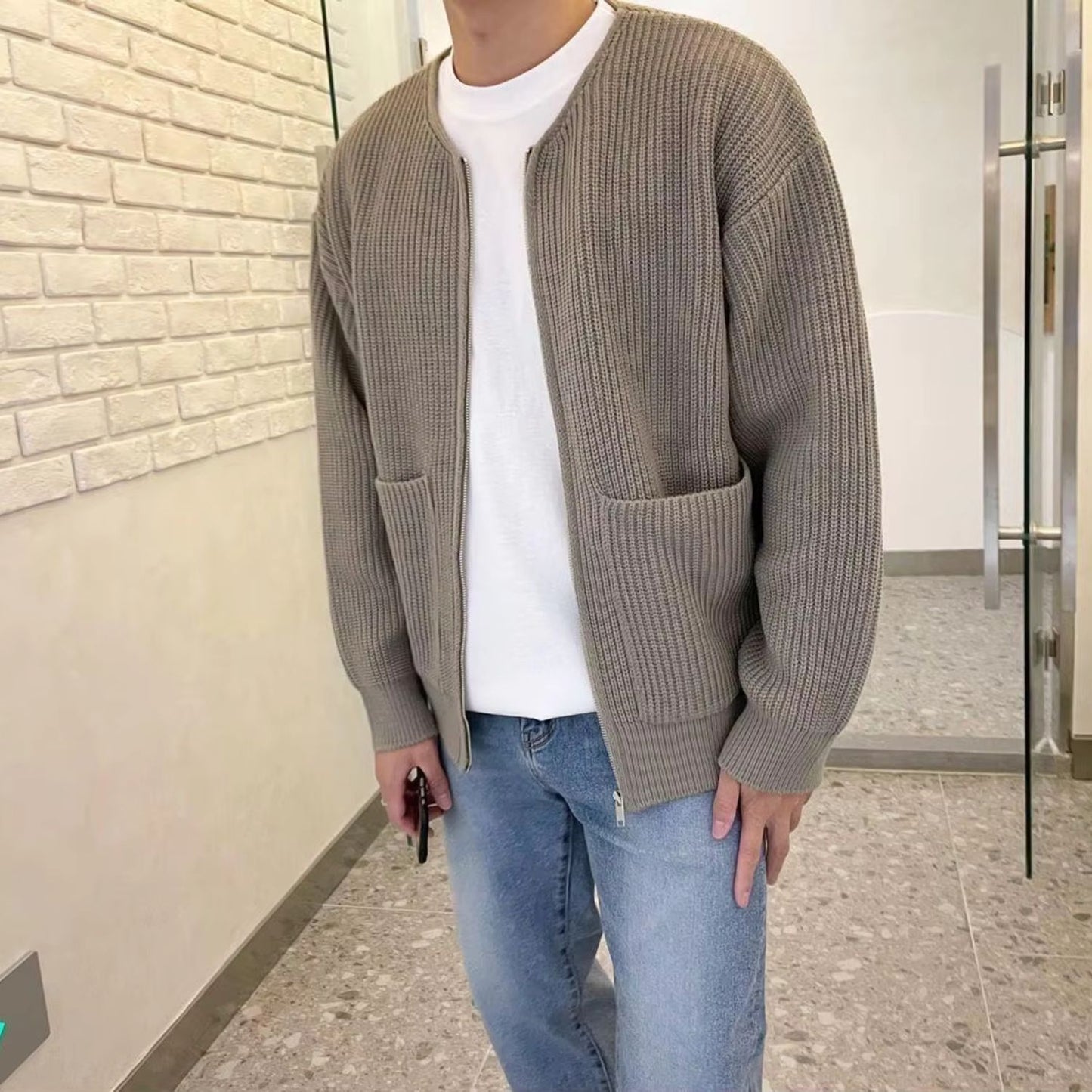 Minimalist Zip Knit Cardigan | Revangiol