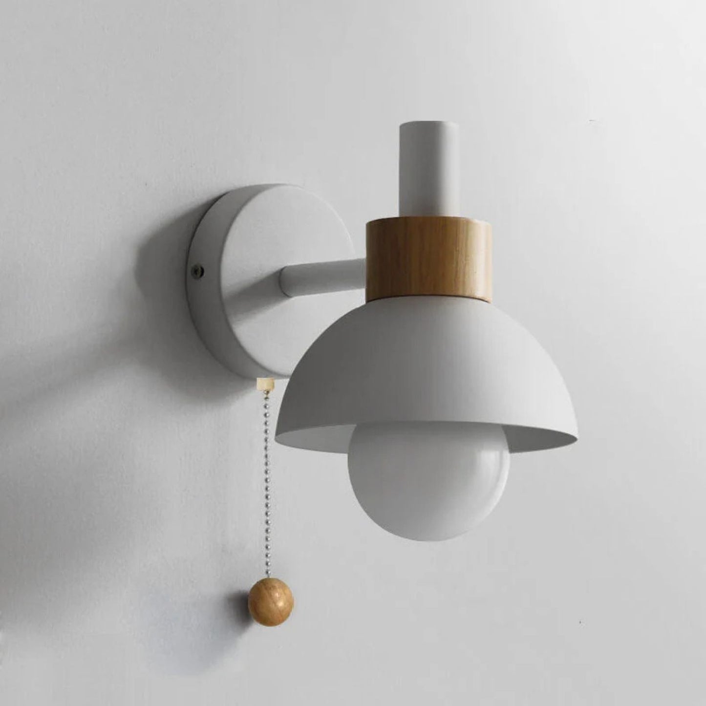 Nordic Wood Wall Lamp | Revangiol
