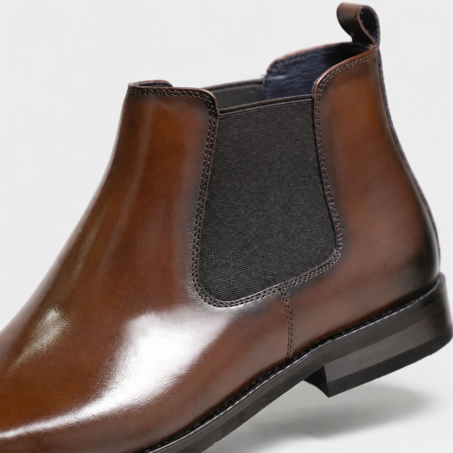 Refined Leather Chelsea Boots | Revangiol
