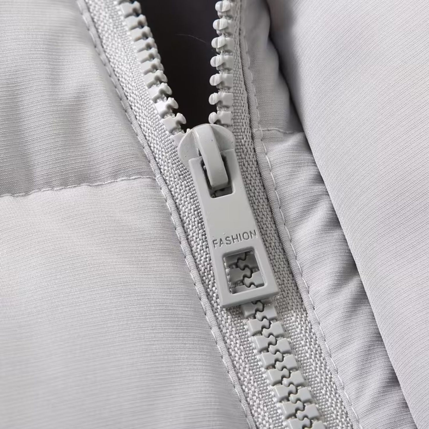 Hooded Winter Puffer Vest | Revangiol
