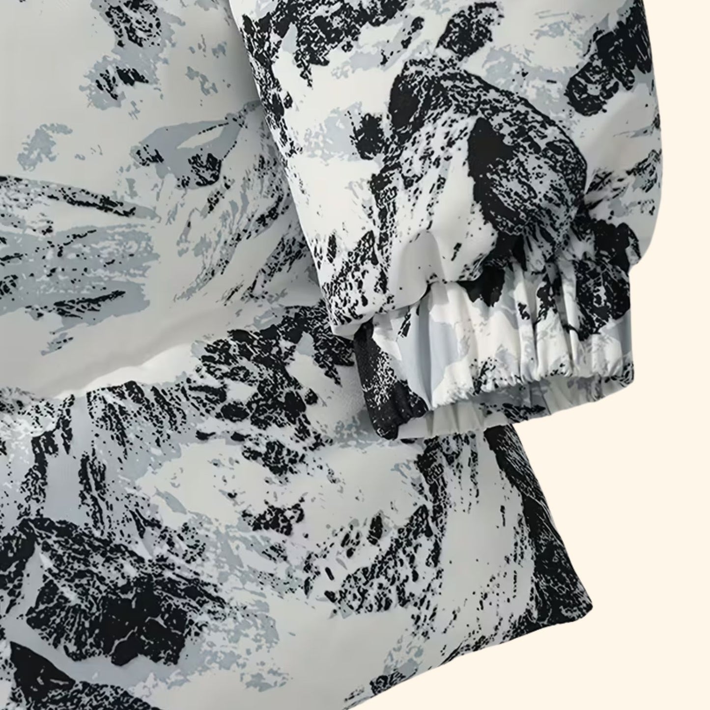 Mountain Print Puffer Jacket | Revangiol