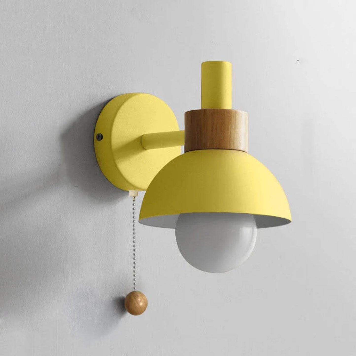 Nordic Wood Wall Lamp | Revangiol