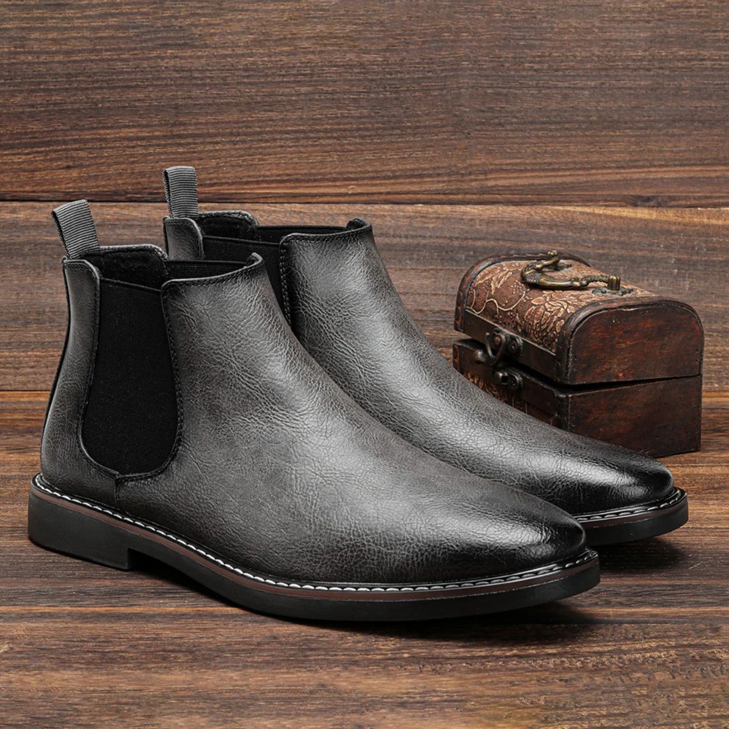 Classic Chelsea Boots | Revangiol
