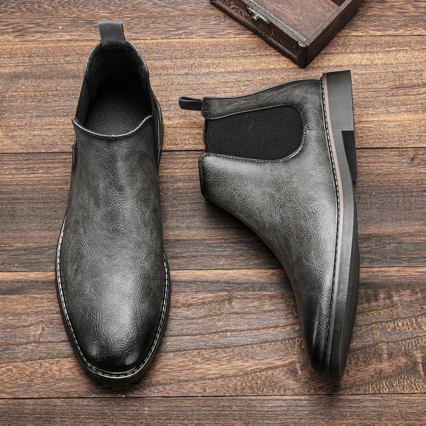 Classic Chelsea Boots | Revangiol