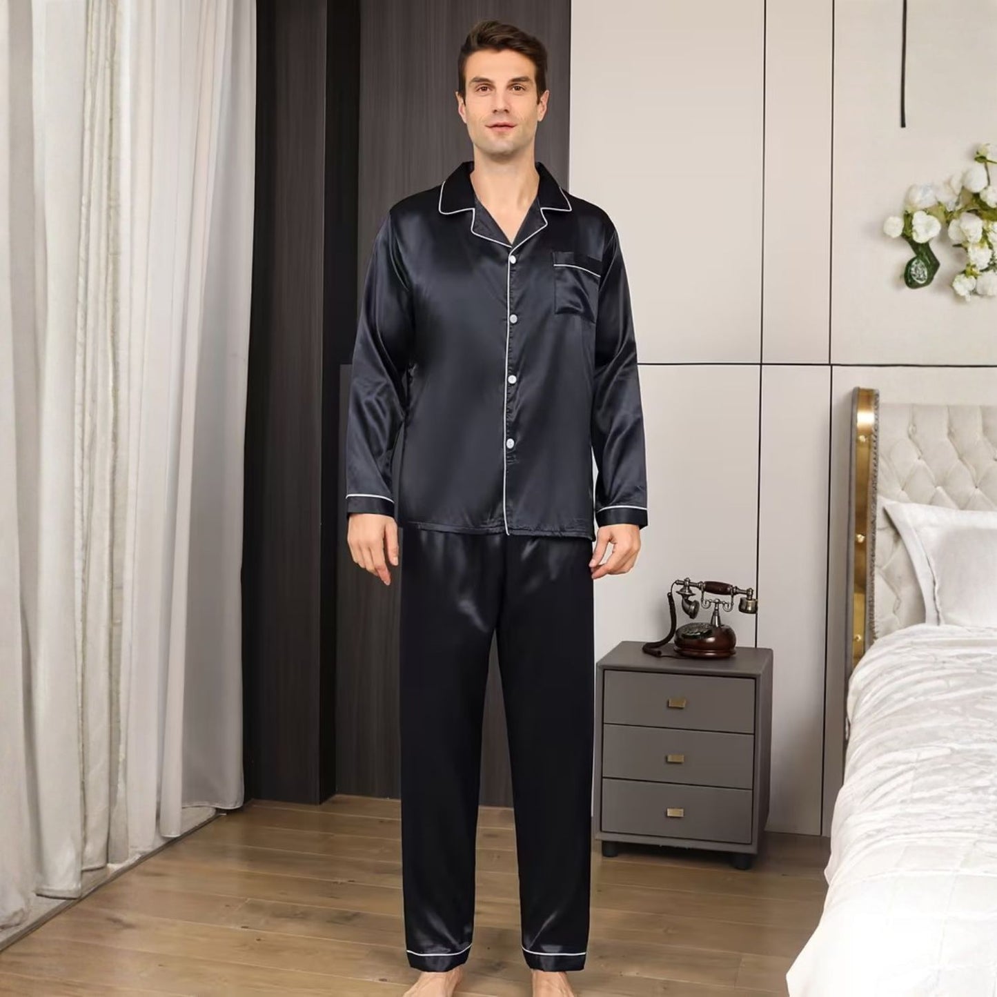 Silky Piping Button Pajama Set | Revangiol