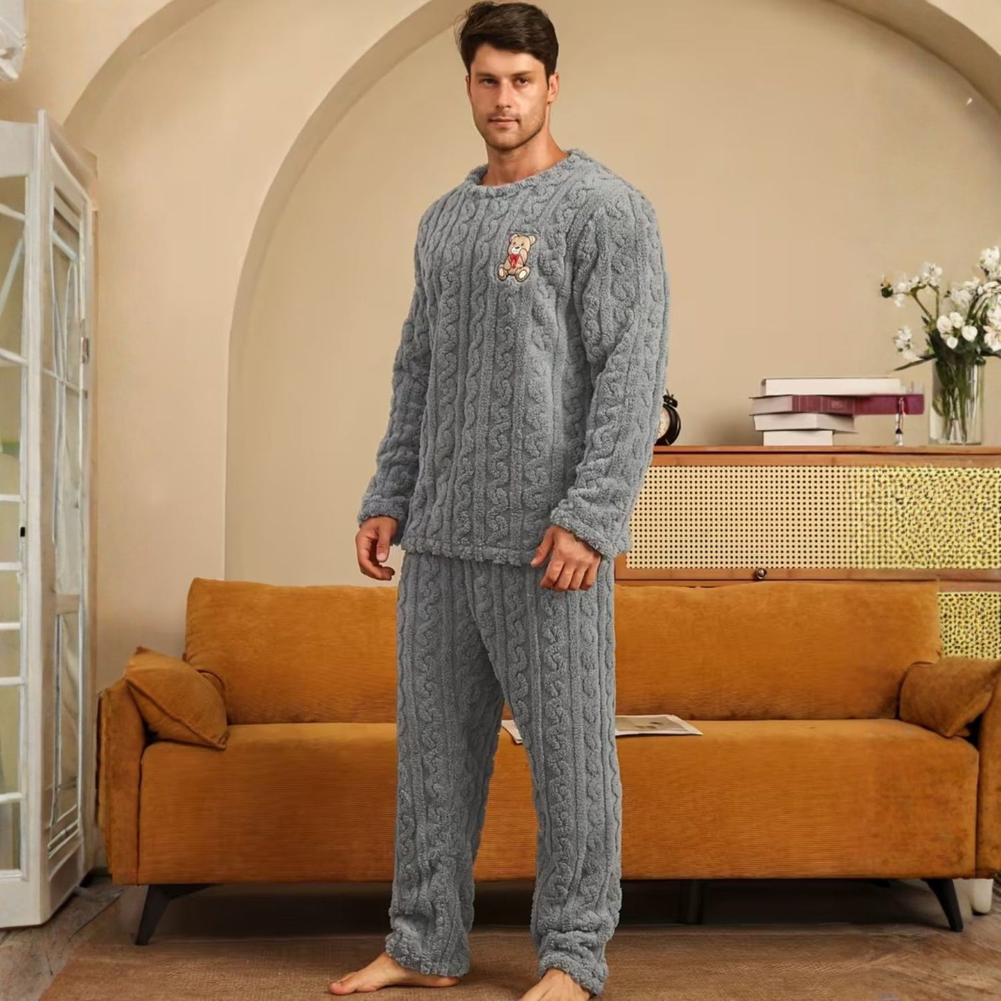 Plush Jacquard Bear Pajama Set | Revangiol