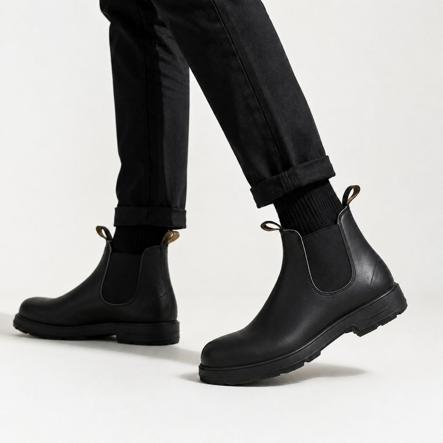 Rugged Chelsea Boots | Revangiol