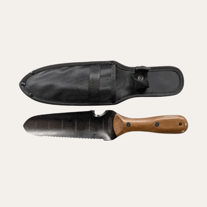 Premium Stainless Steel Gardening Knife with Walnut Grip | Revangiol