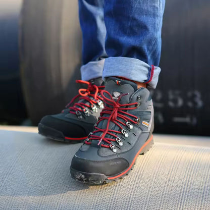 Rugged Waterproof Hiking Boots | Revangiol
