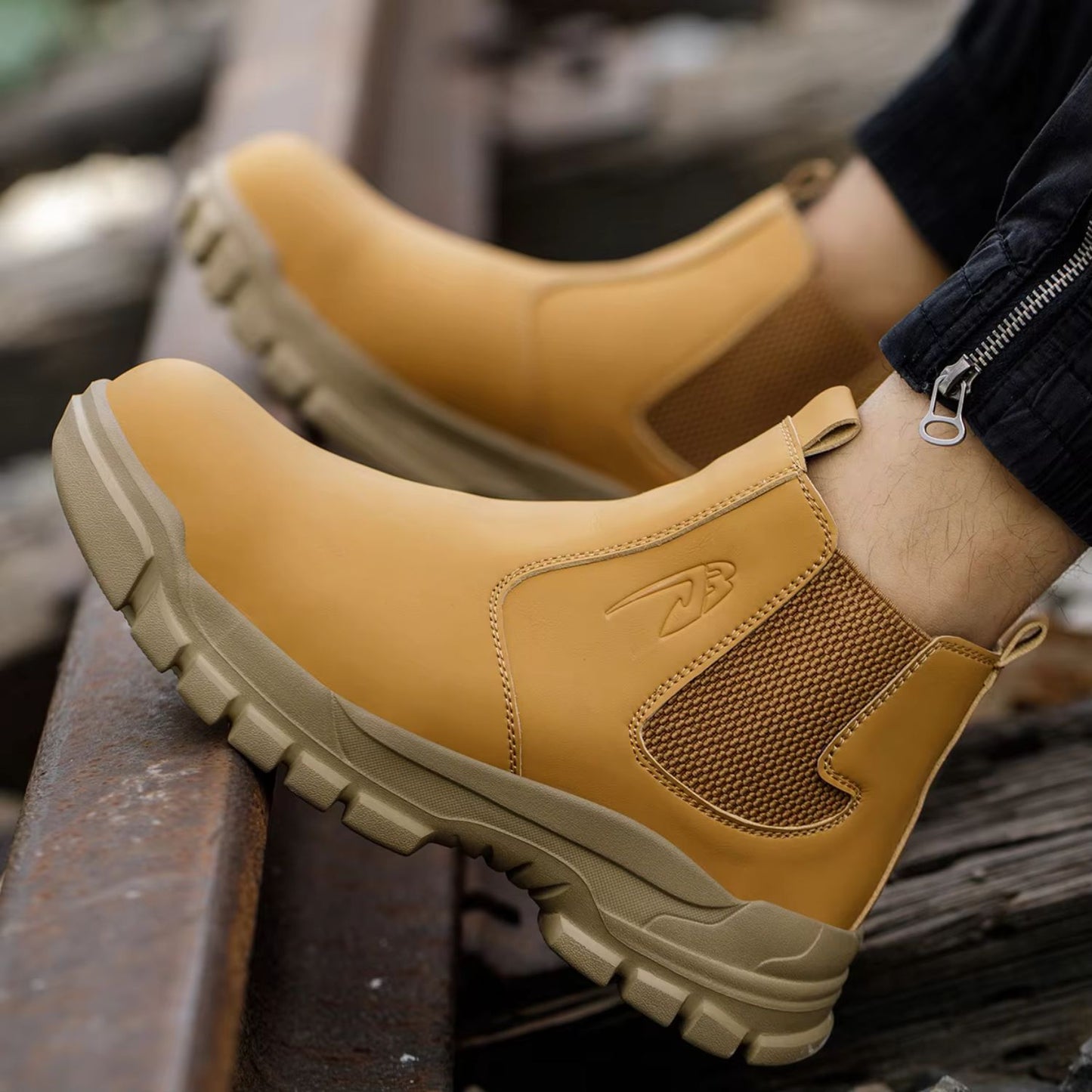 Wide Fit Safety Work Boots | Revangiol
