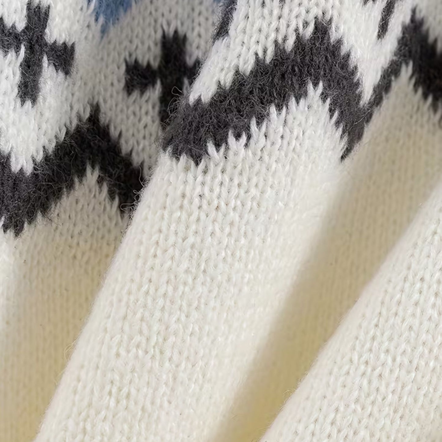 Nordic Fair Isle Christmas Sweater | Revangiol