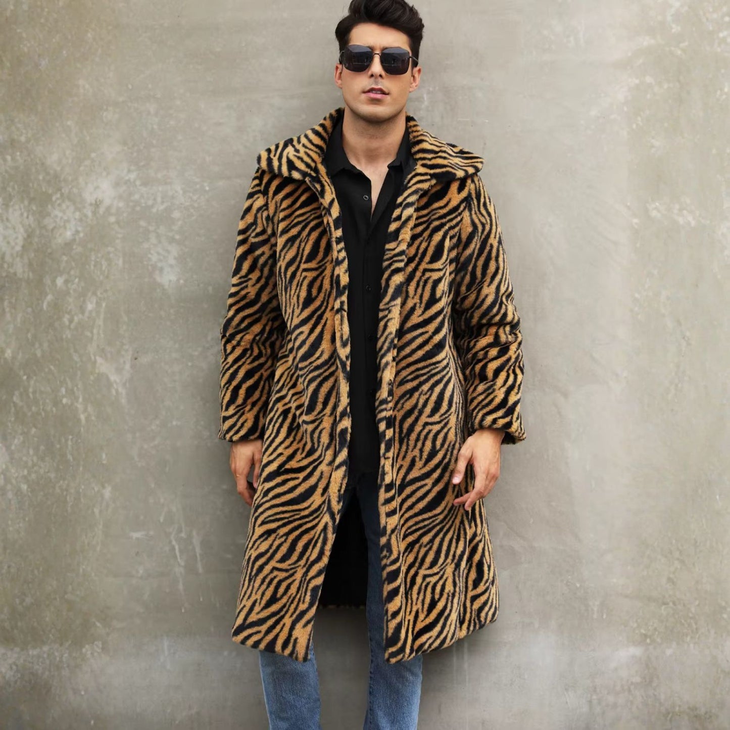 Bold Patterned Plush Fur Coat | Revangiol