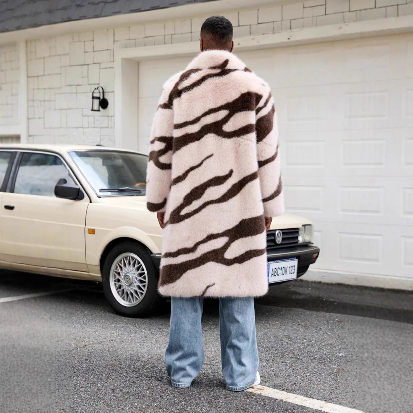 Wide Lapel Patterned Fur Coat | Revangiol