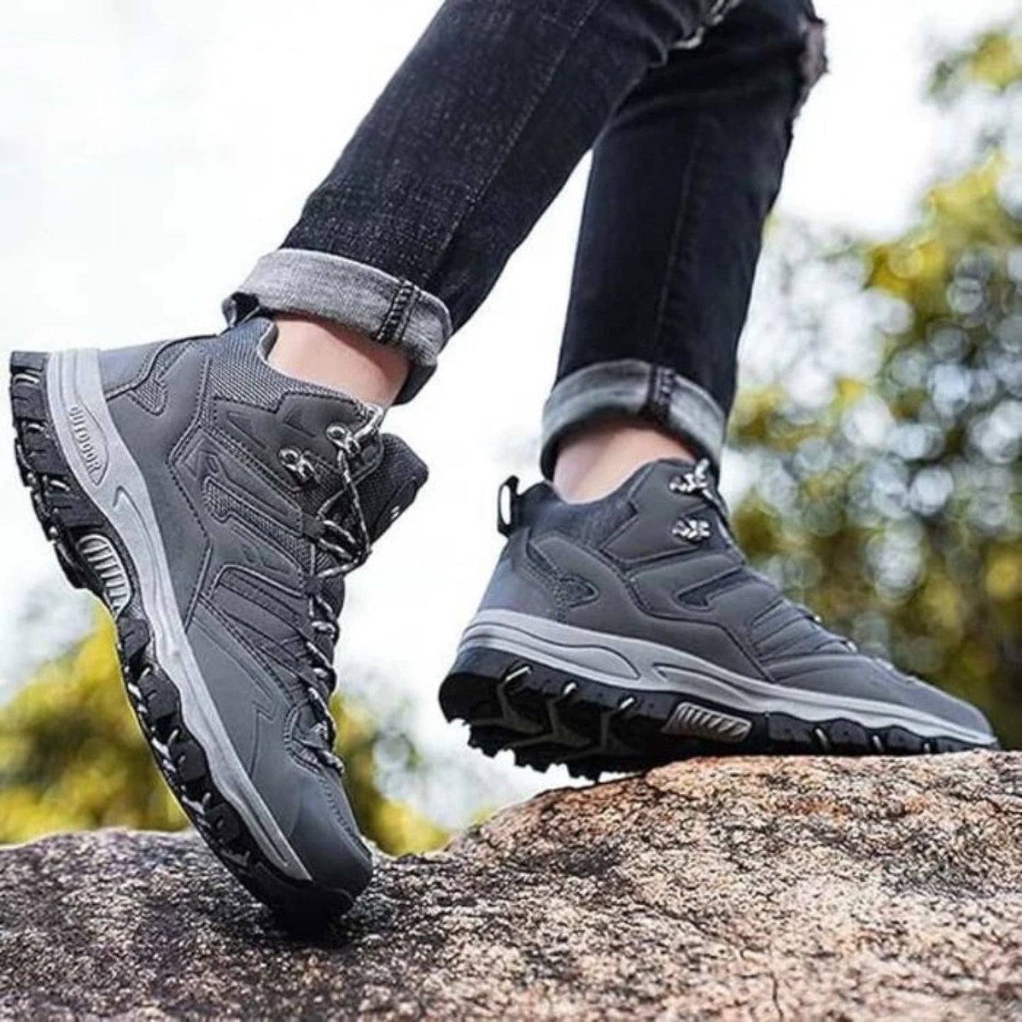 Rugged Trail Hiking Boots | Revangiol