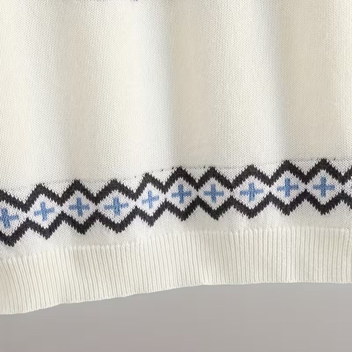 Nordic Fair Isle Christmas Sweater | Revangiol