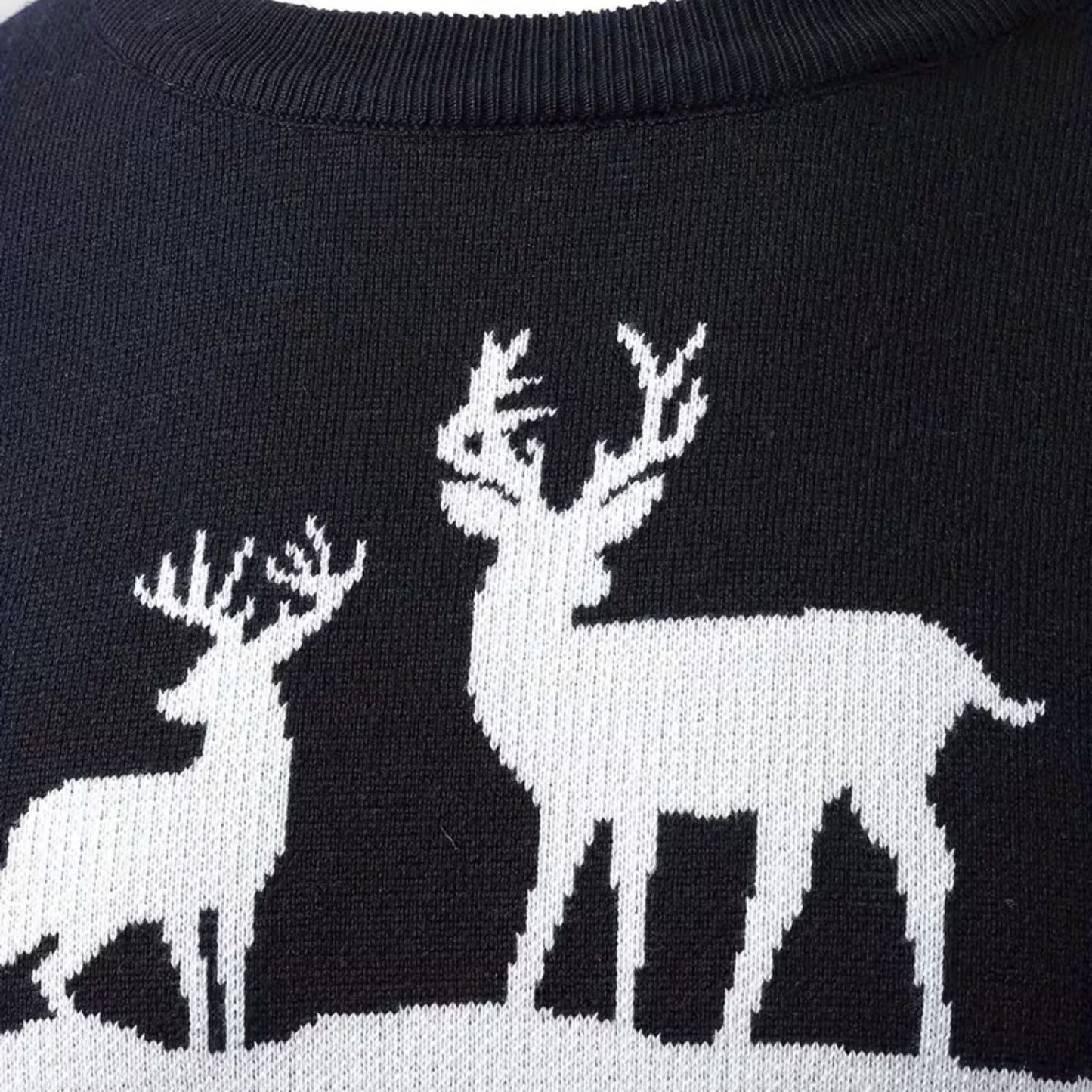 Reindeer & Pine Christmas Sweater | Revangiol