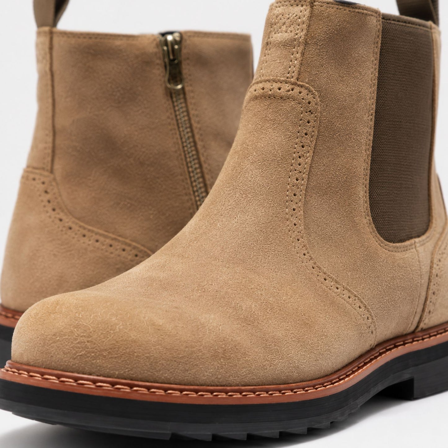 Heritage Suede Chelsea Boots | Revangiol