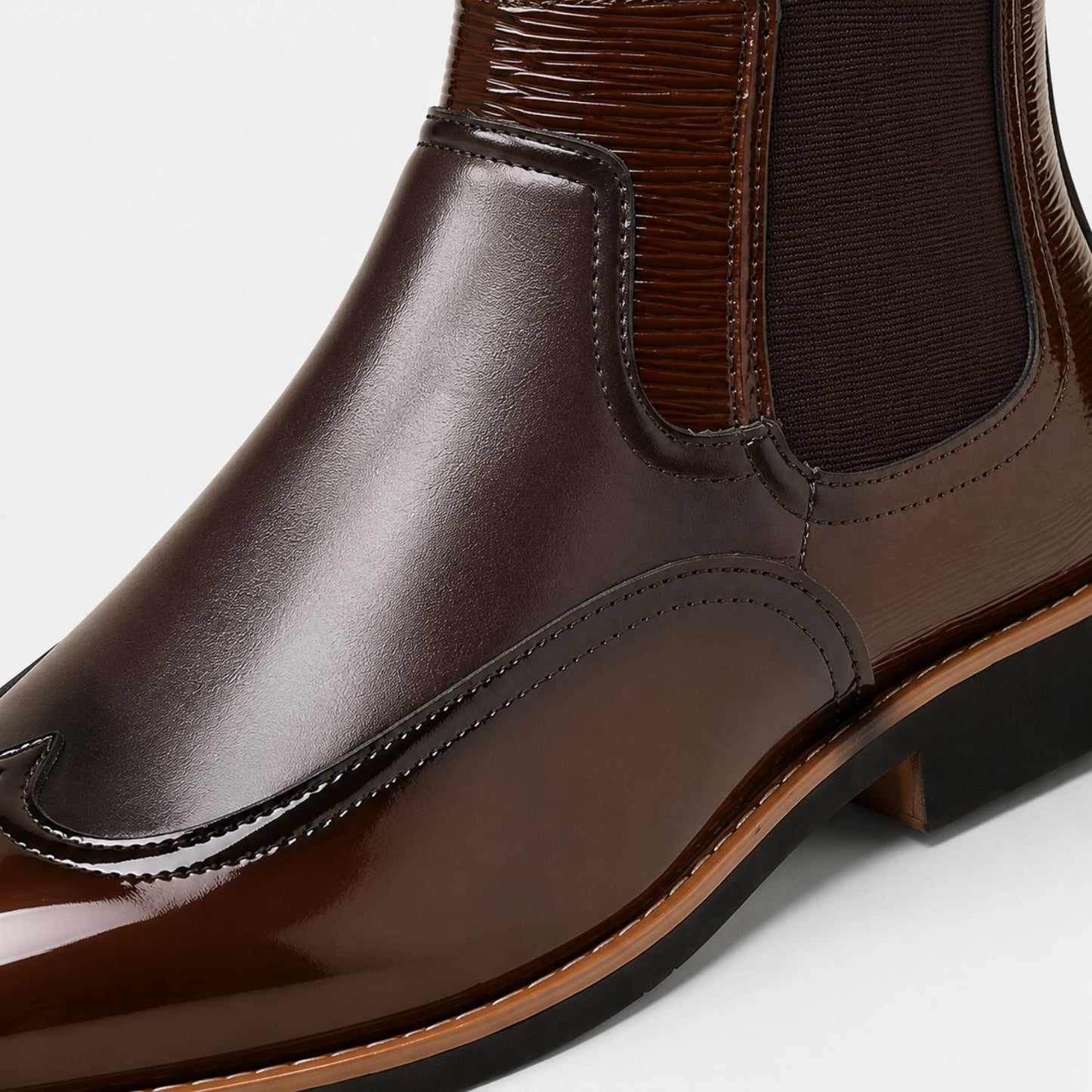 Glossy Leather Chelsea Boots | Revangiol