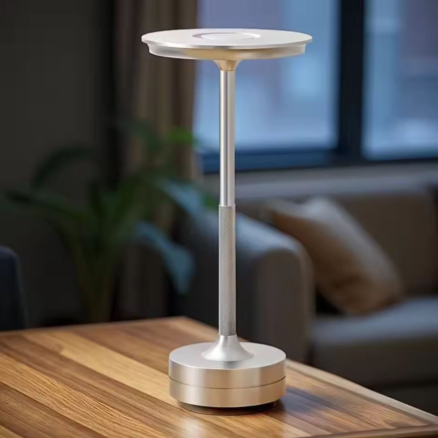 Rechargeable LED Table Lamp | Revangiol