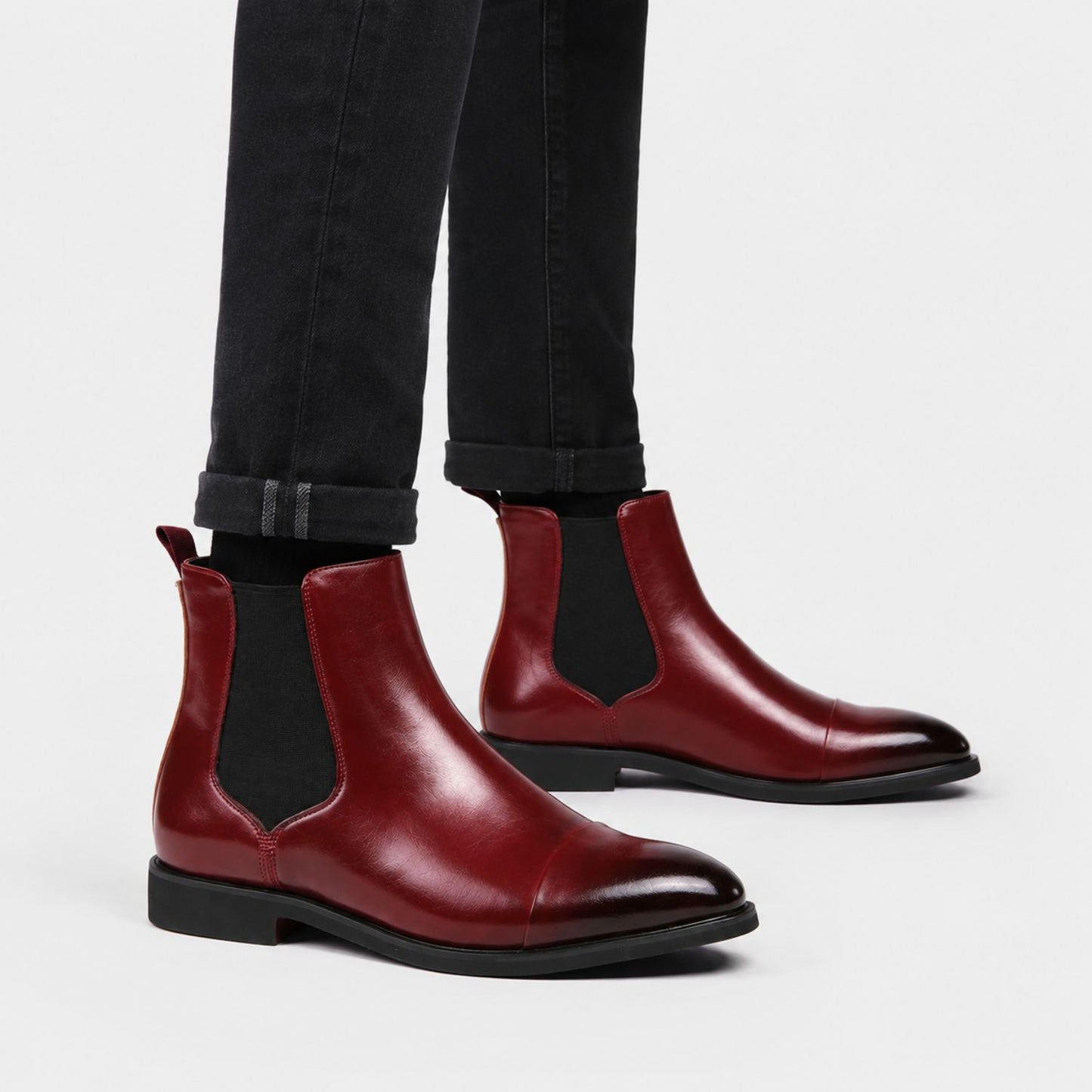 Cap Toe Chelsea Boots | Revangiol