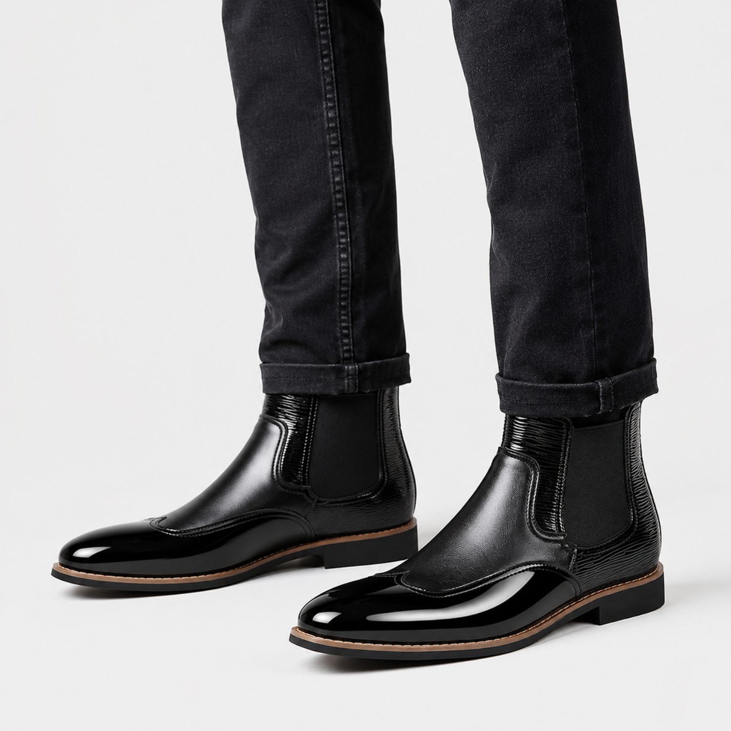 Glossy Leather Chelsea Boots | Revangiol