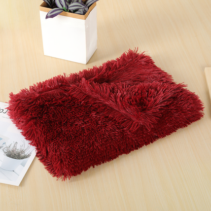 Calm Nest Cozy Pet Blanket | Revangiol