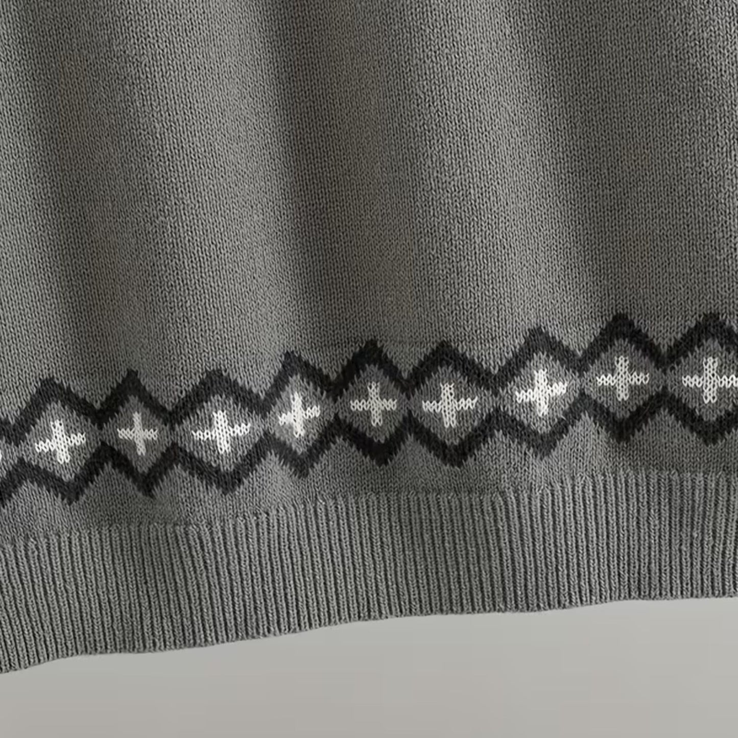 Nordic Fair Isle Christmas Sweater | Revangiol