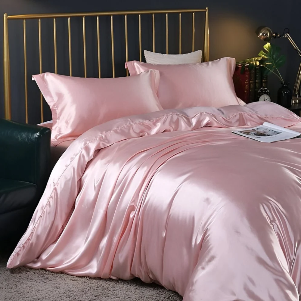 Luxurious Antibacterial Silk Bedding Set | Revangiol