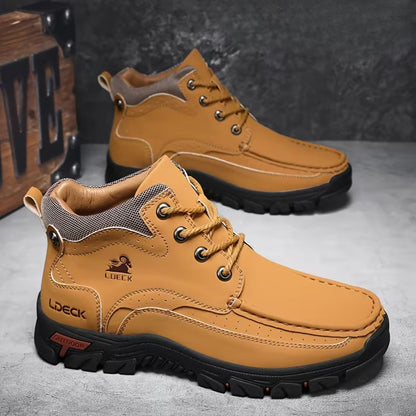 Classic Mid-Top Chukka Boots | Revangiol